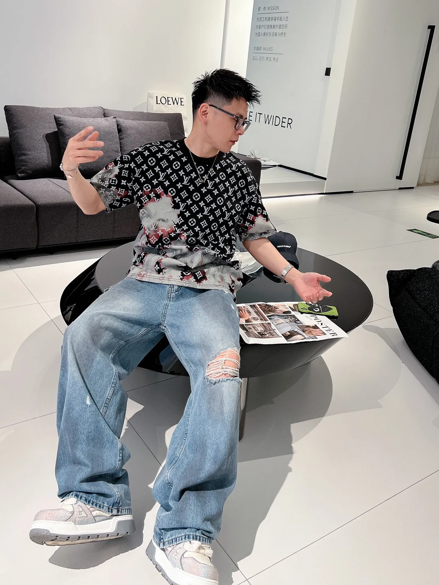 Model picture